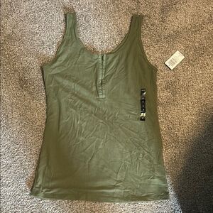 Torrid Olive Green Sleeveless Top NWT 0L